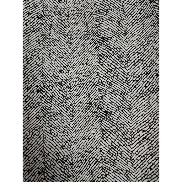 Dahlya Women's Small Short Sleeve Red Colorblock Gray Snakeskin Lightweight Top - Picture 3 of 7